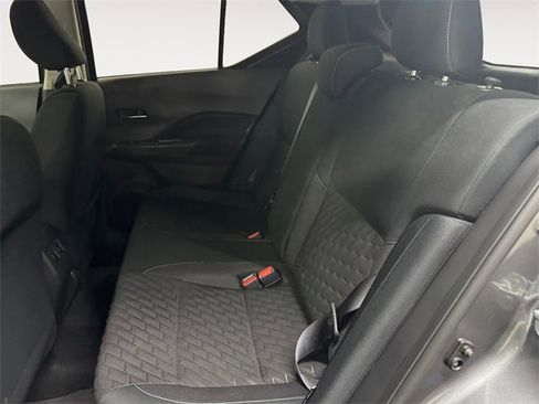 Used 2021 Nissan Kicks SV image 21