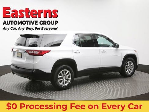 Used 2021 Chevrolet Traverse LS AWD/4WD image 41