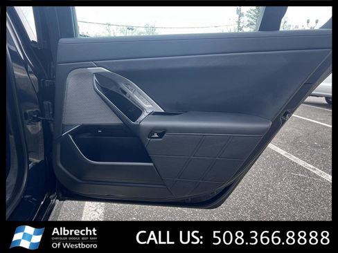 Used 2024 BMW 740i xDrive image 20