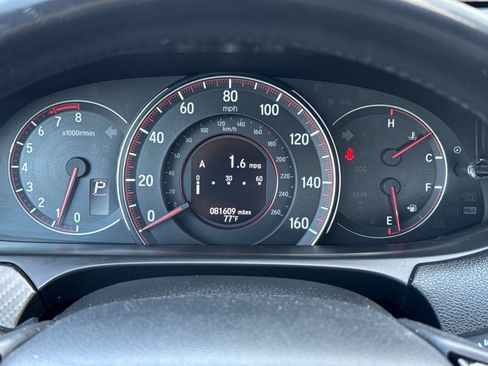 Used 2017 Honda Accord Sport image 20