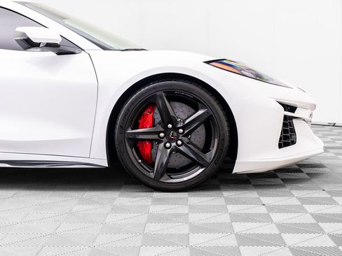 Used 2024 Chevrolet Corvette E-Ray w/ ZER Performance Package AWD/4WD image 35