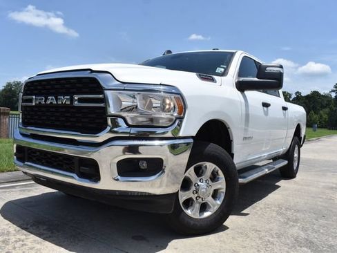 Used 2024 RAM 2500 Big Horn AWD/4WD image 5