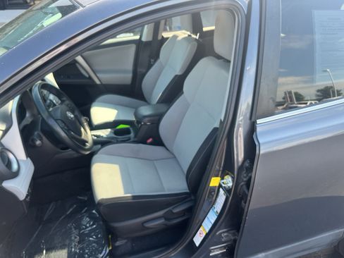 Used 2016 Toyota RAV4 XLE AWD/4WD image 31