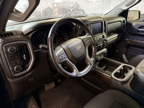 Used 2021 Chevrolet Silverado 1500 RST image 8