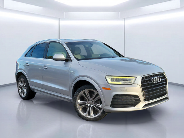 Used 2018 Audi Q3 2.0T Premium Plus w/ Premium Plus Package FWD image 1