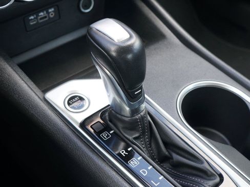 Used 2019 Nissan Altima 2.5 SV FWD image 14