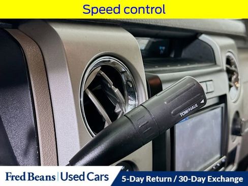 Used 2010 Ford F150 XLT image 19