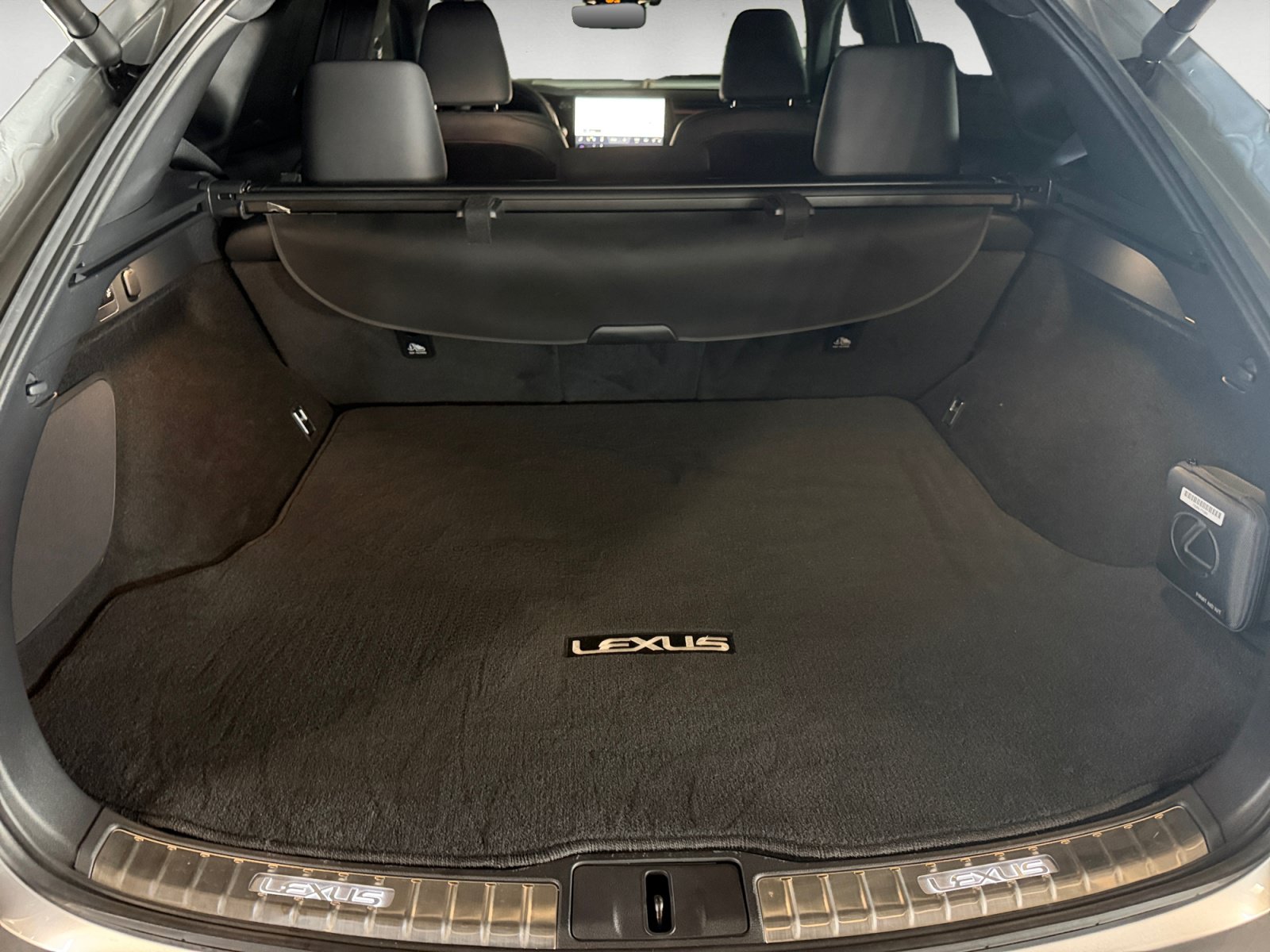 Used 2024 Lexus RX 350 Premium Plus w/ Convenience Package FWD image 19