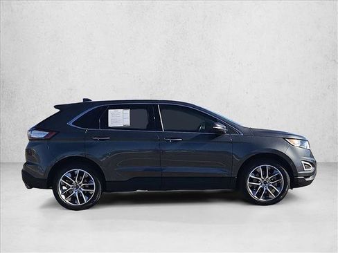 Used 2017 Ford Edge Titanium w/ Equipment Group 301A image 4