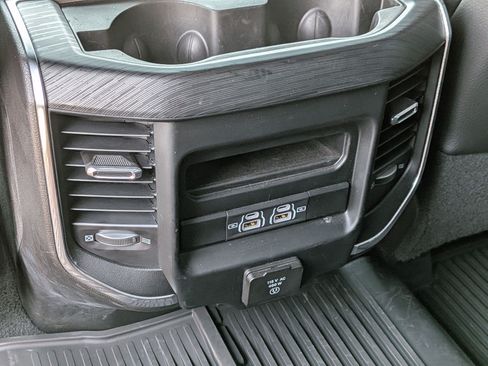 Used 2023 RAM 3500 Laramie AWD/4WD image 29