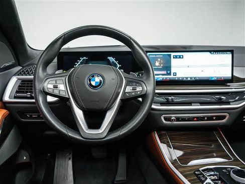 Used 2024 BMW X5 xDrive50e w/ Executive Package AWD/4WD image 20