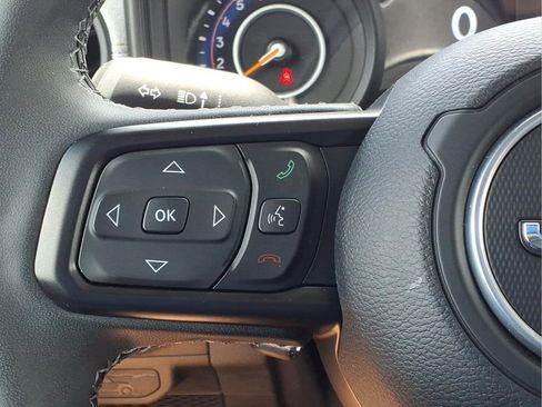 Used 2025 Jeep Wrangler Unlimited Sport AWD/4WD image 23