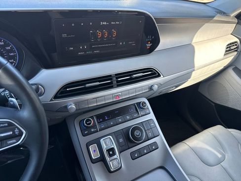 Used 2022 Hyundai Palisade SEL w/ Premium Package image 20
