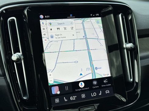 Certified 2023 Volvo XC40 Recharge Plus AWD/4WD image 18