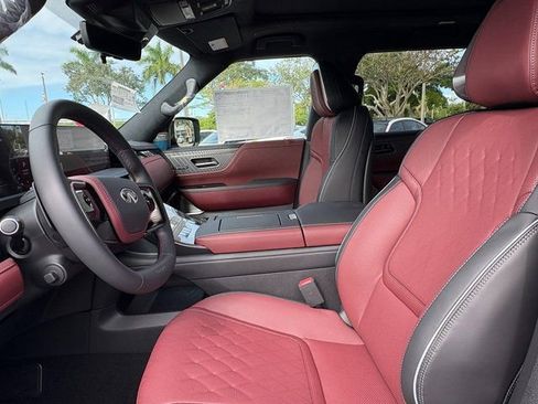 New 2026 INFINITI QX80 Autograph image 9