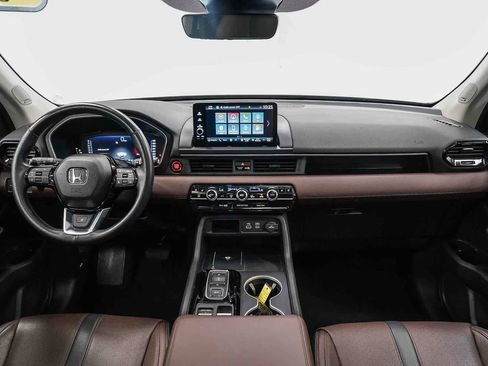 Used 2024 Honda Pilot Elite image 12