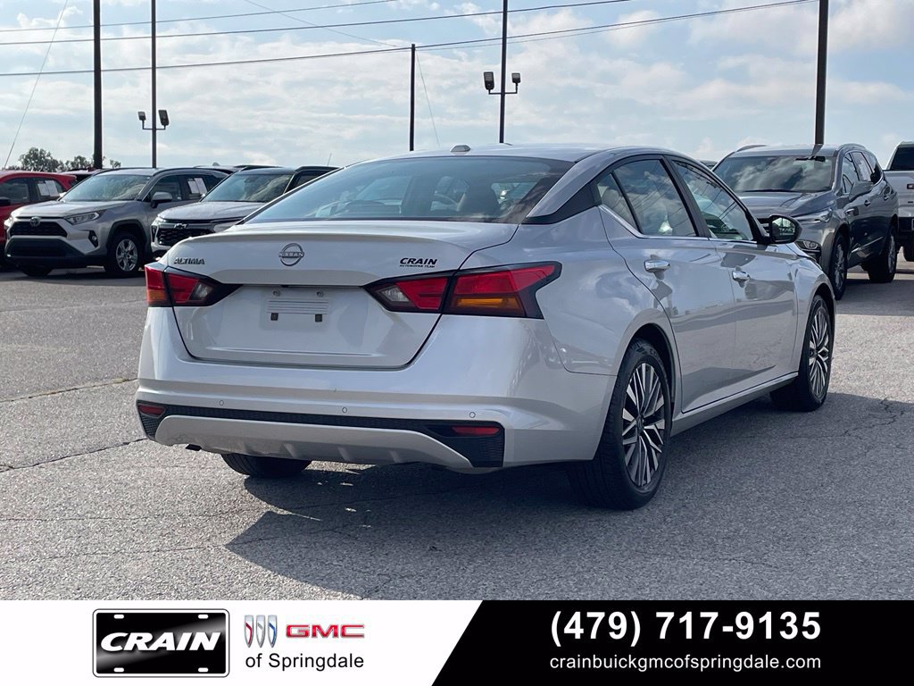 Used 2025 Nissan Altima 2.5 SV FWD image 7