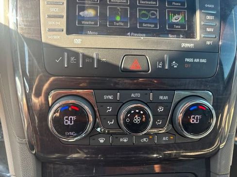 Used 2017 Buick Enclave Premium w/ Experience Buick Package AWD/4WD image 21
