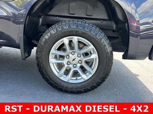 Used 2023 Chevrolet Silverado 1500 RST image 10