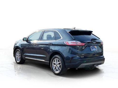 Certified 2023 Ford Edge SEL w/ Convenience Package AWD/4WD image 5