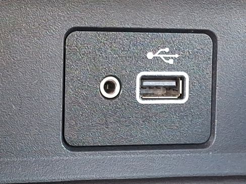 Used 2025 Nissan Sentra S FWD image 24