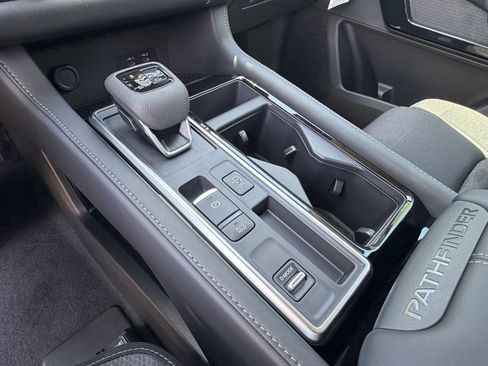 New 2026 Nissan Pathfinder SV FWD image 9