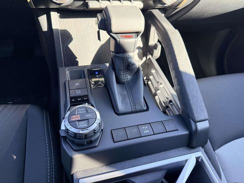 New 2026 Toyota Tacoma TRD Off-Road image 6