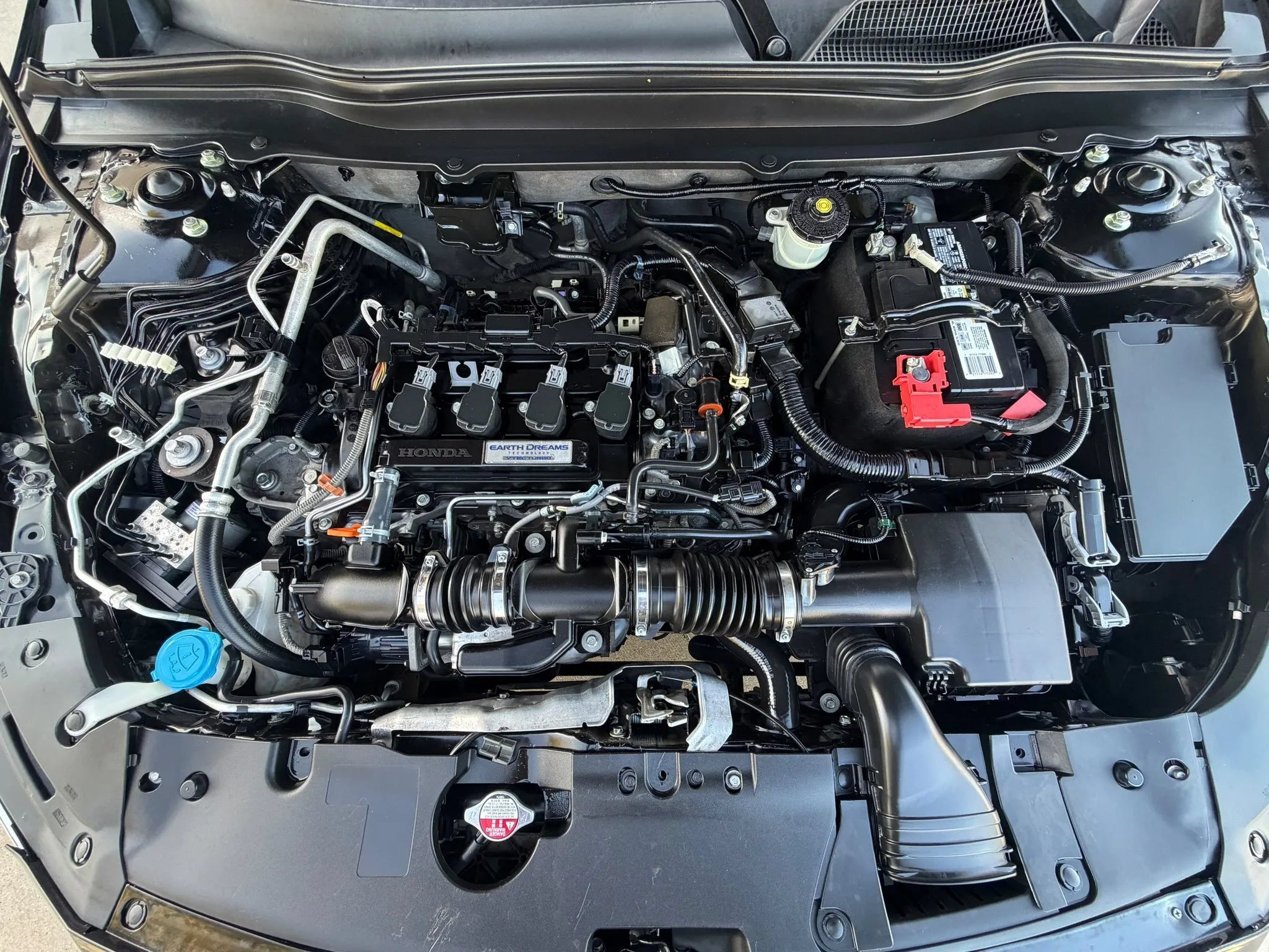 Used 2020 Honda Accord Sport image 2