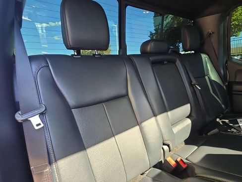 Used 2022 Ford F350 Lariat w/ Lariat Ultimate Package AWD/4WD image 19