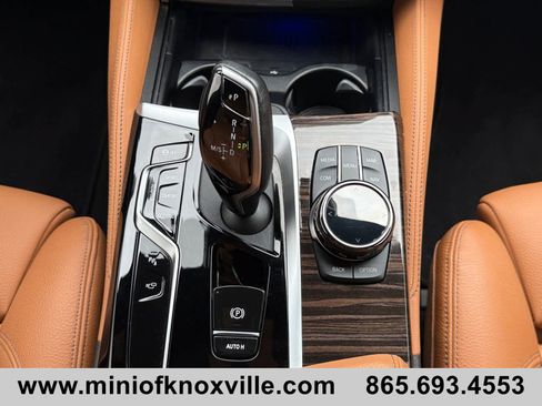 Used 2023 BMW M550i xDrive w/ Executive Package AWD/4WD image 25