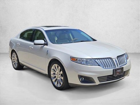 Used 2012 Lincoln MKS FWD image 3