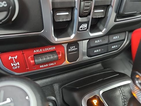 New 2026 Jeep Gladiator Mojave image 66