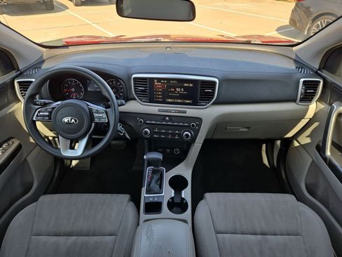 Certified 2022 Kia Sportage LX image 13