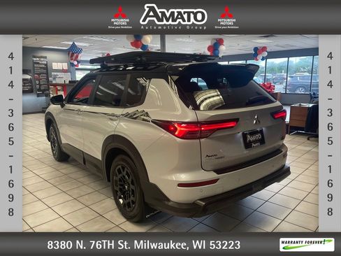 New 2025 Mitsubishi Outlander AWD image 4