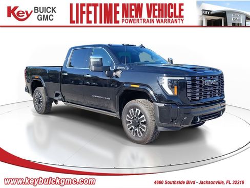 New 2025 GMC Sierra 3500 Denali Ultimate AWD/4WD image 1