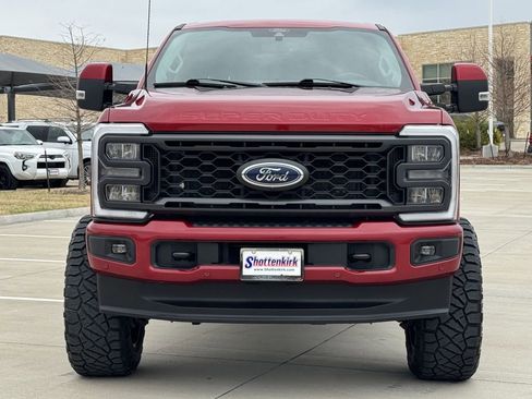 Used 2023 Ford F250 Lariat w/ Lariat Ultimate Package AWD/4WD image 7