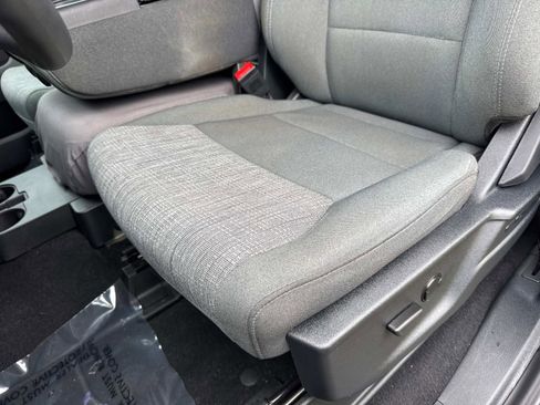 Used 2023 Ford F350 XLT w/ FX4 Off-Road Package image 23