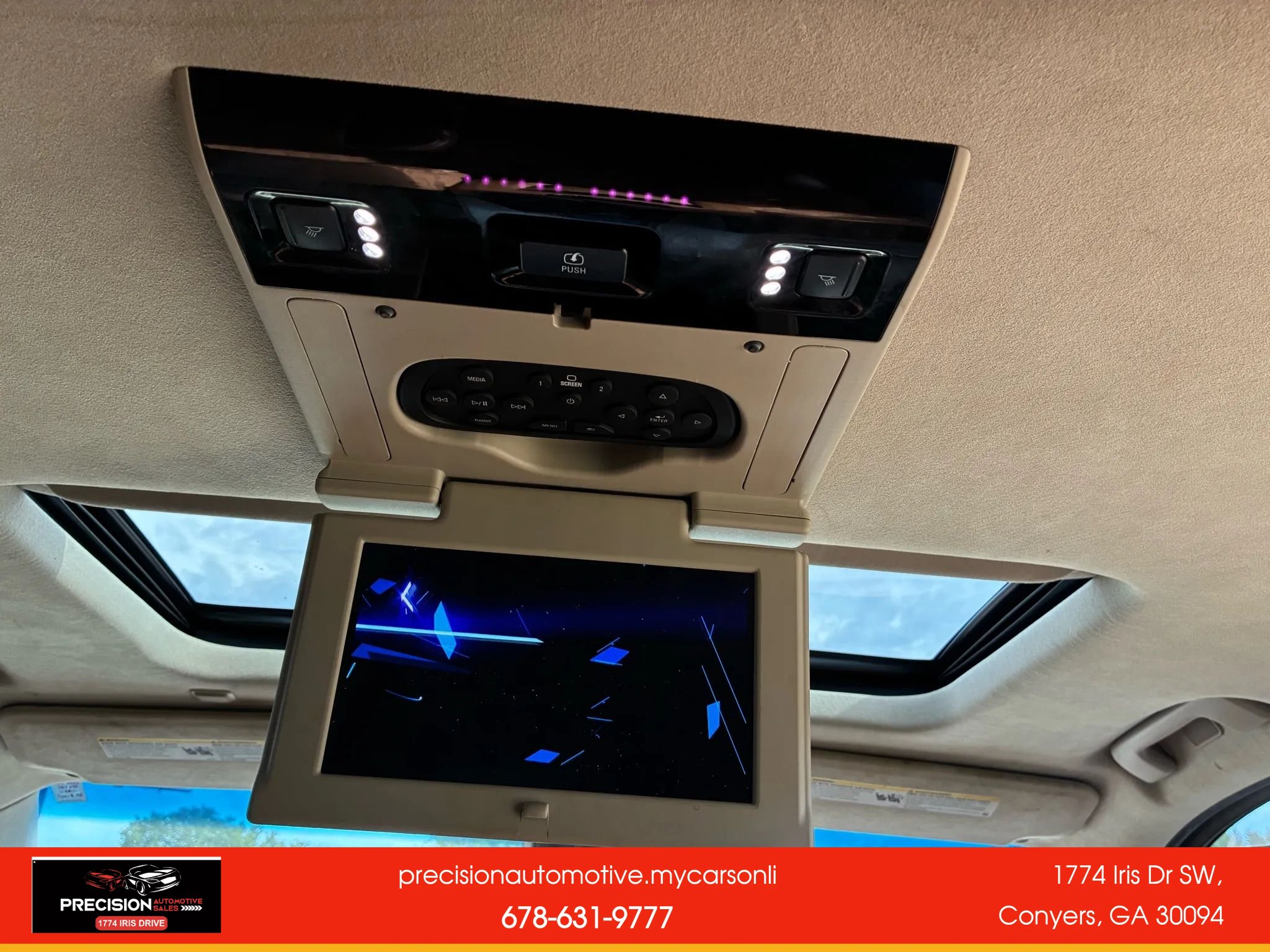 Used 2015 Cadillac Escalade Platinum AWD/4WD image 31