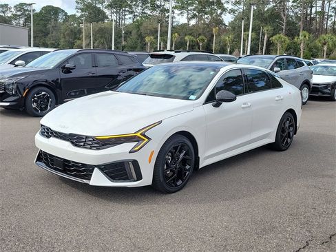 New 2026 Kia K5 GT-Line image 3