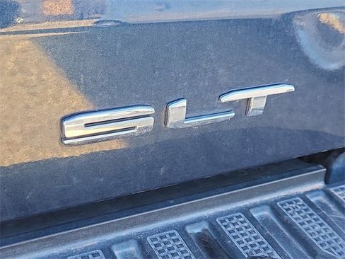 Used 2022 GMC Sierra 1500 SLT w/ SLT Premium Plus Package image 11