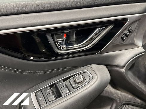 Used 2020 Subaru Outback Limited image 20