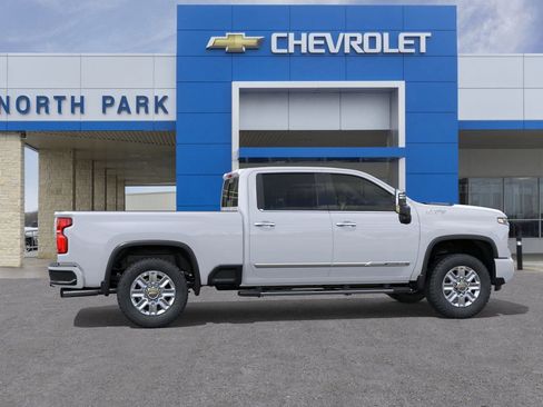 New 2026 Chevrolet Silverado 2500 High Country w/ High Country Premium Package image 5