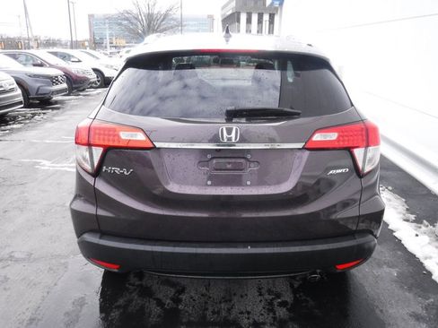 Used 2022 Honda HR-V EX image 9