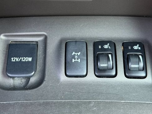 Used 2004 Lexus GX 470 AWD/4WD image 16