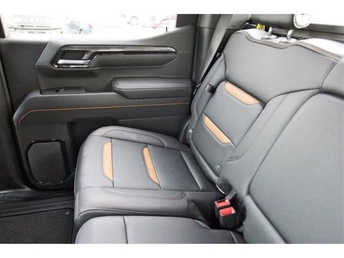 Used 2026 GMC Sierra 1500 AT4 w/ AT4 Premium Package image 11