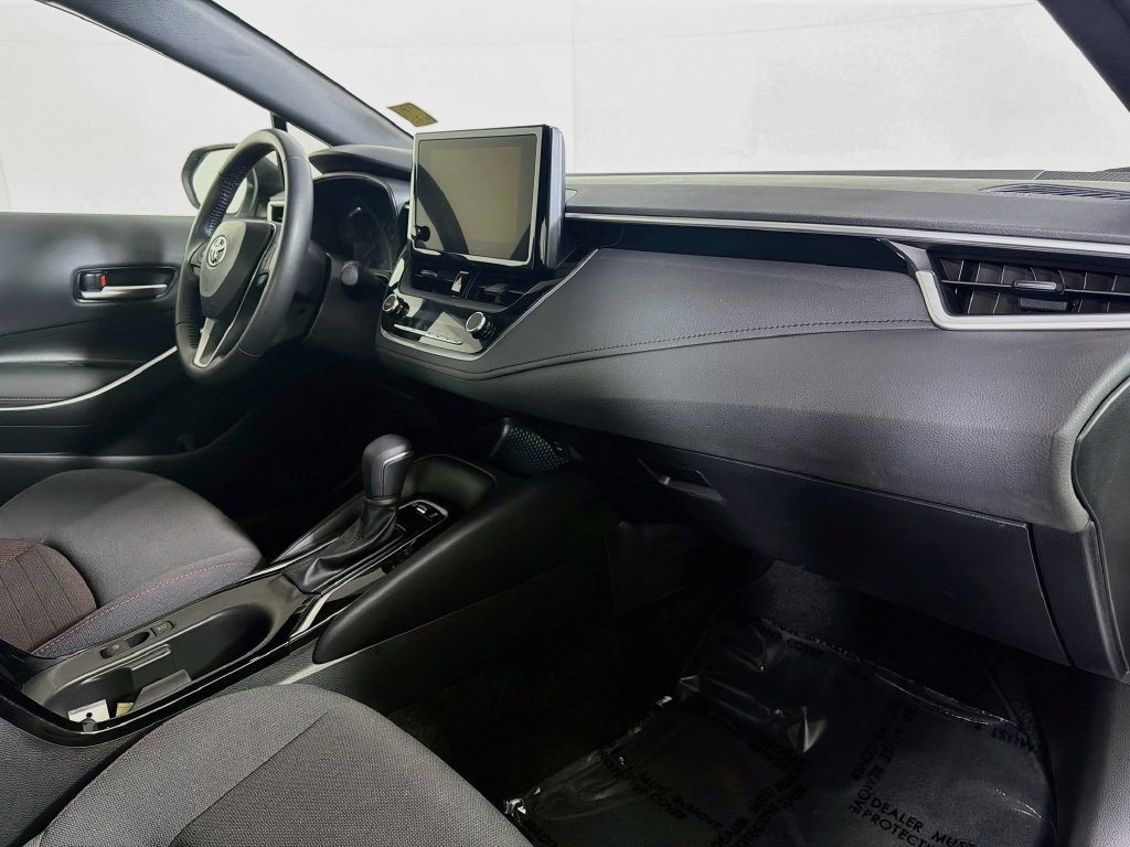 Used 2023 Toyota Corolla SE w/ Carpet Mat Package (TMS) FWD image 24