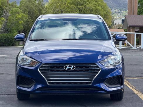 Used 2021 Hyundai Accent SE image 2