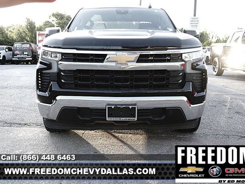 Certified 2025 Chevrolet Silverado 1500 LT RWD image 3