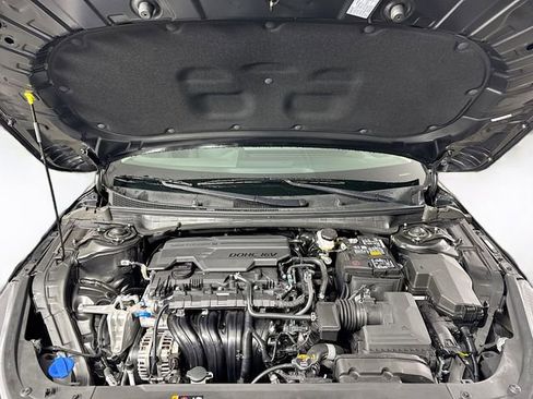 New 2026 Kia K4 LXS image 9