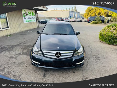 Used 2012 Mercedes-Benz C 250 Sedan image 5